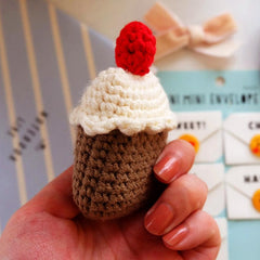 Hand Woven Cupcake Airpod Case